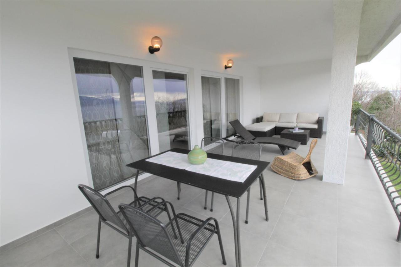 Apartamento Vrata Jadrana Rijeka Exterior foto